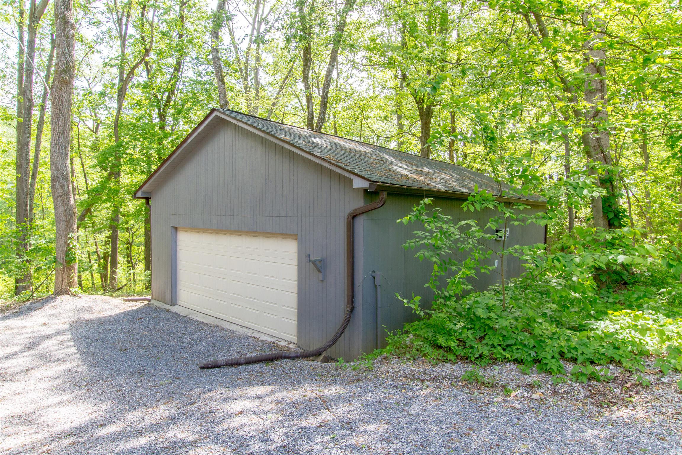 6353 Morton Road Greenbrier, TN 37073 - Photo 29 of 30 a view of outdoor space and yard