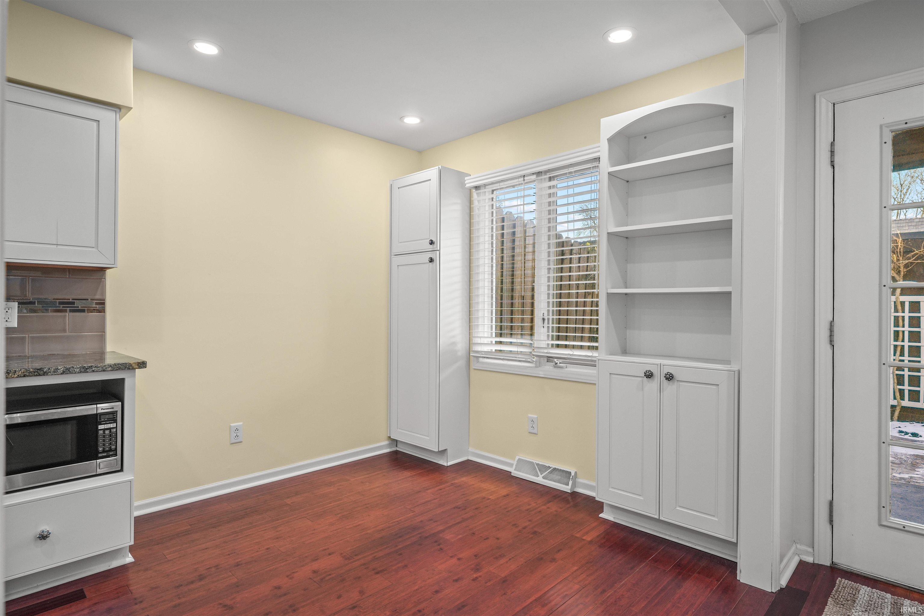 6705 Quail Ridge Lane Fort Wayne, IN 46804 - Photo 4 of 24