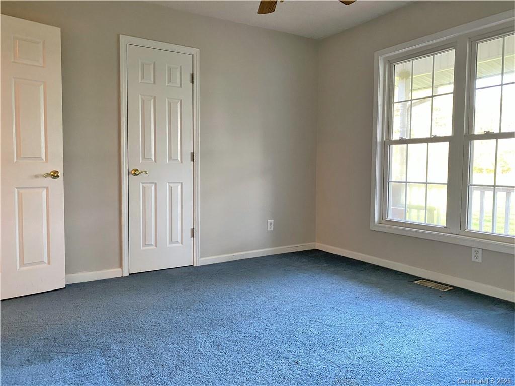 2641 Cameron Road Chester, SC 29706 - Photo 26 of 46 an empty room with a window