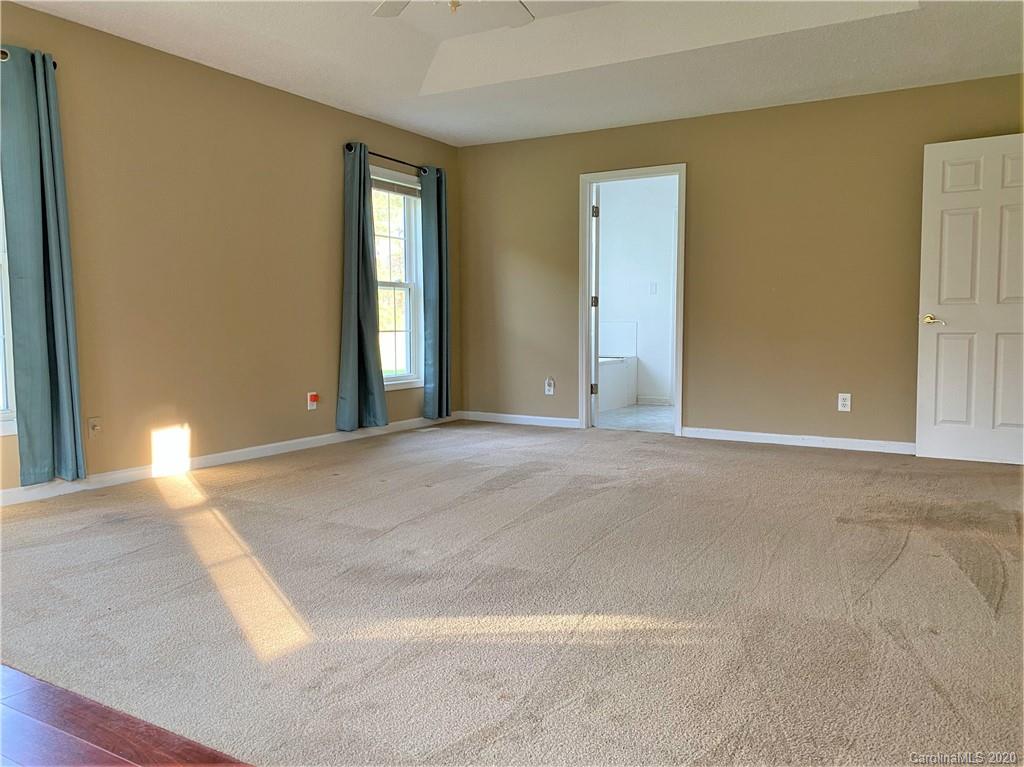 2641 Cameron Road Chester, SC 29706 - Photo 33 of 46 an empty room with windows and closet