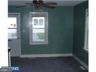 319 East Clements Bridge Road Runnemede, NJ 08078 - Photo 2 of 8 Living Room