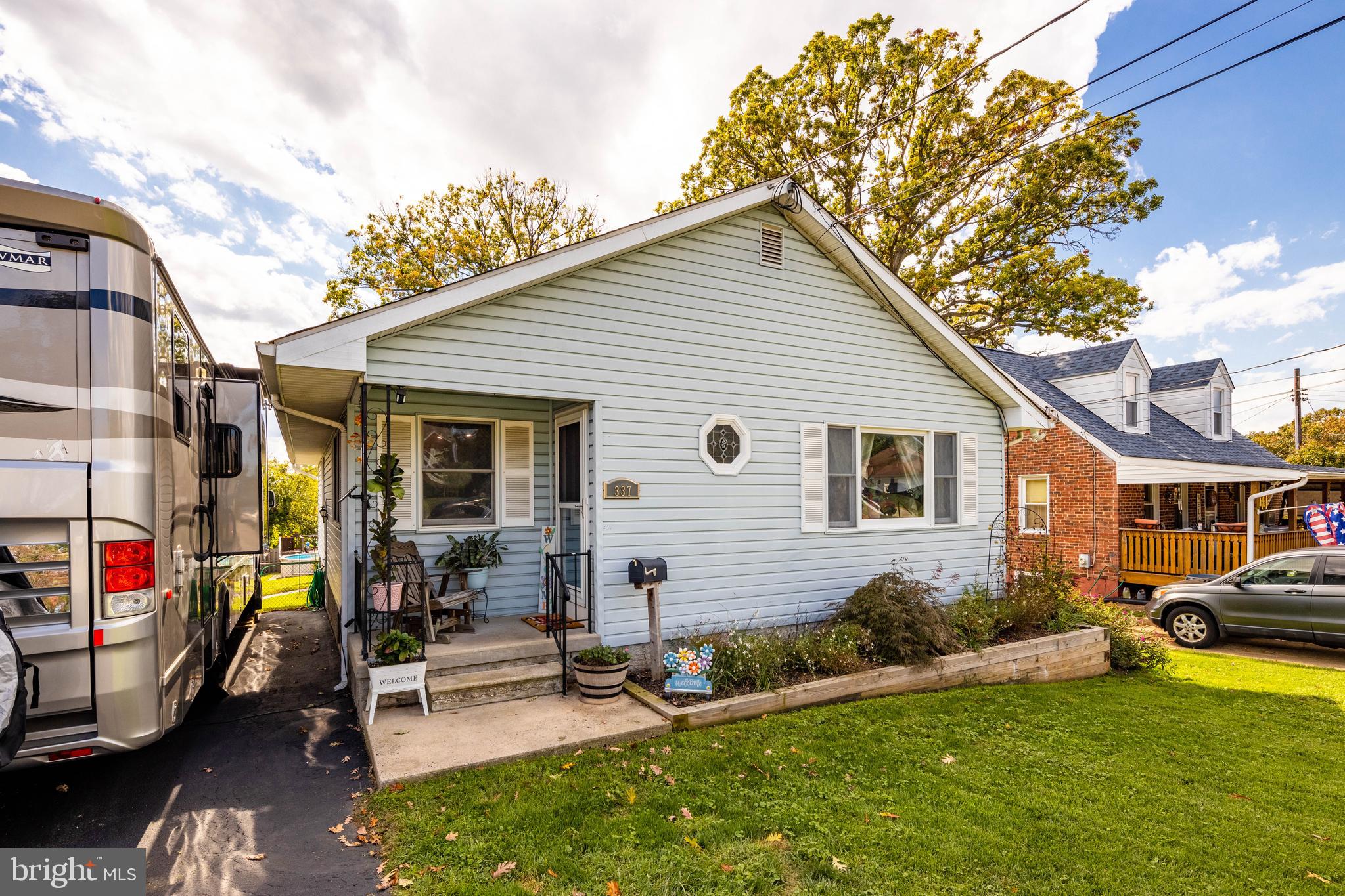 337 Savannah Road Essex, MD 21221 - Photo 3 of 43 Gallery Image 3