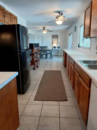 $559,000 | 801 Southeast Ave F, Carrabelle, FL 32322