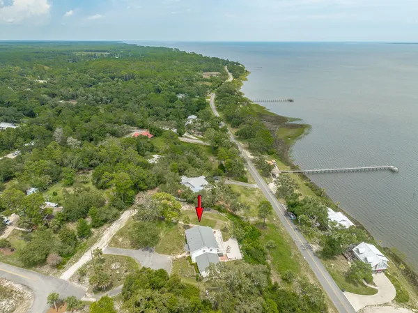 $559,000 | 801 Southeast Ave F, Carrabelle, FL 32322