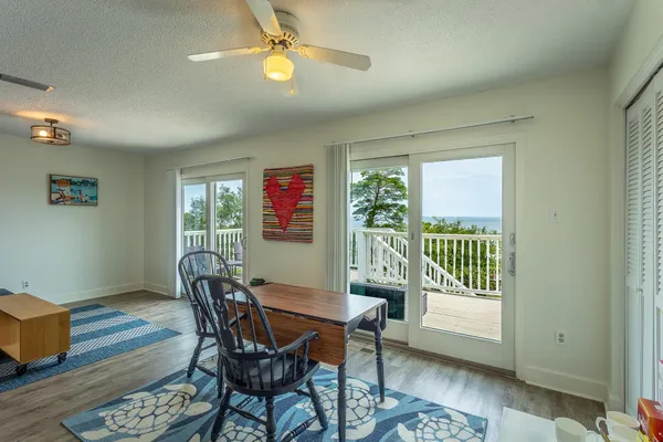 $559,000 | 801 Southeast Ave F, Carrabelle, FL 32322