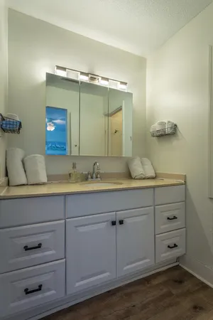 $559,000 | 801 Southeast Ave F, Carrabelle, FL 32322