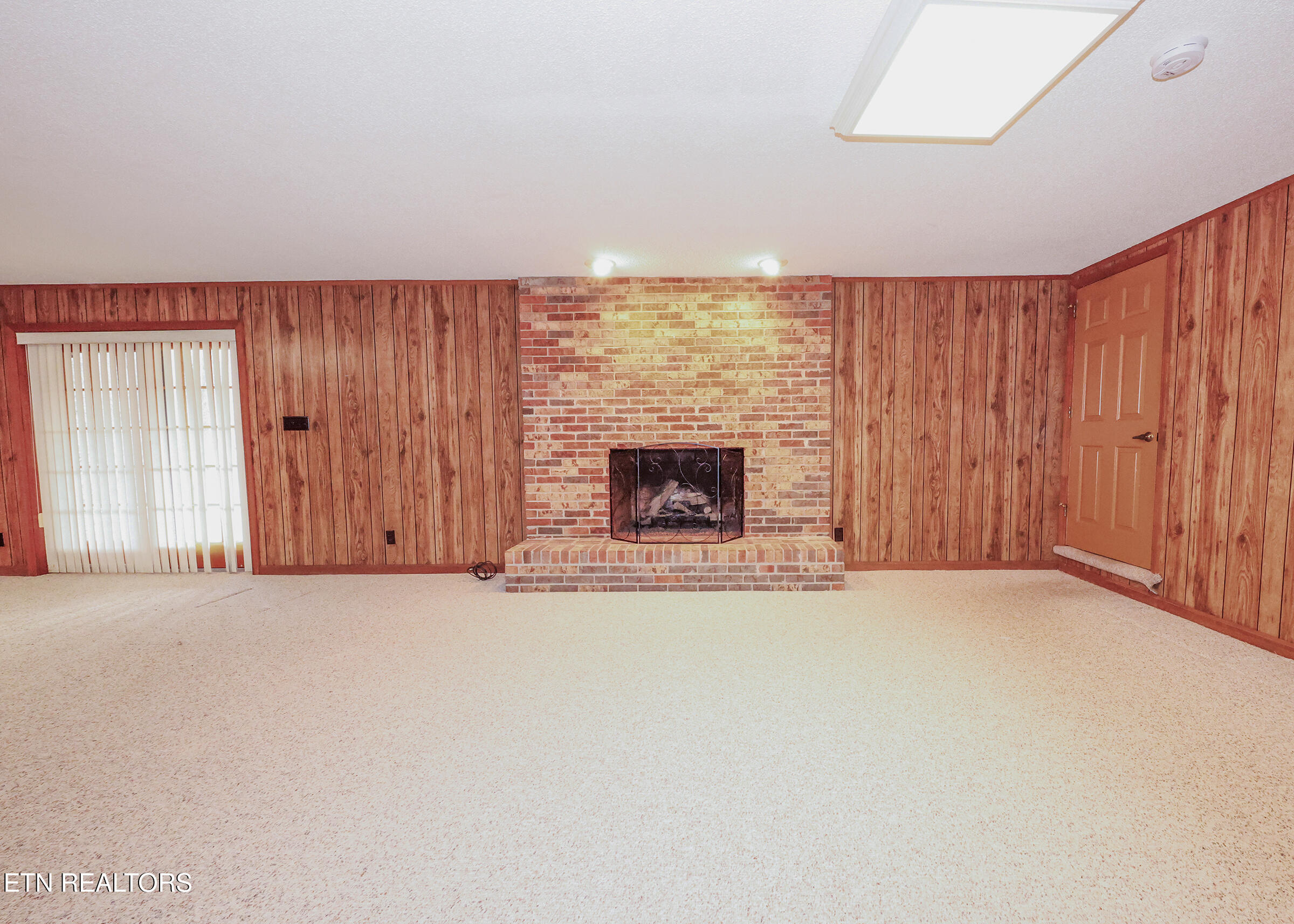 132 Connors Drive Oak Ridge, TN 37830 - Photo 27 of 50 cd2 baseFire 1