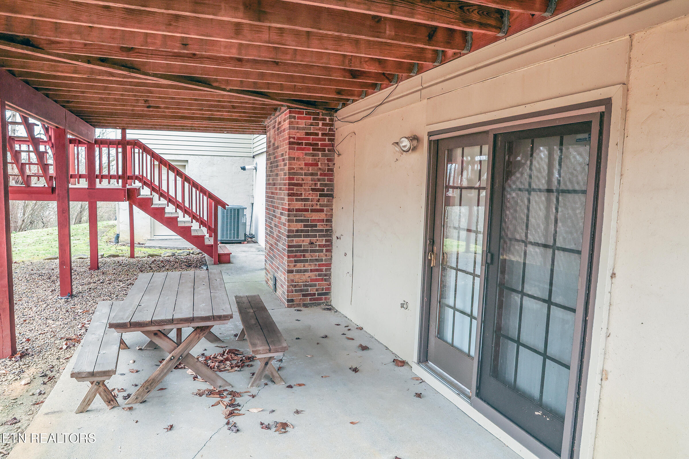 132 Connors Drive Oak Ridge, TN 37830 - Photo 42 of 50 132cd patio 1