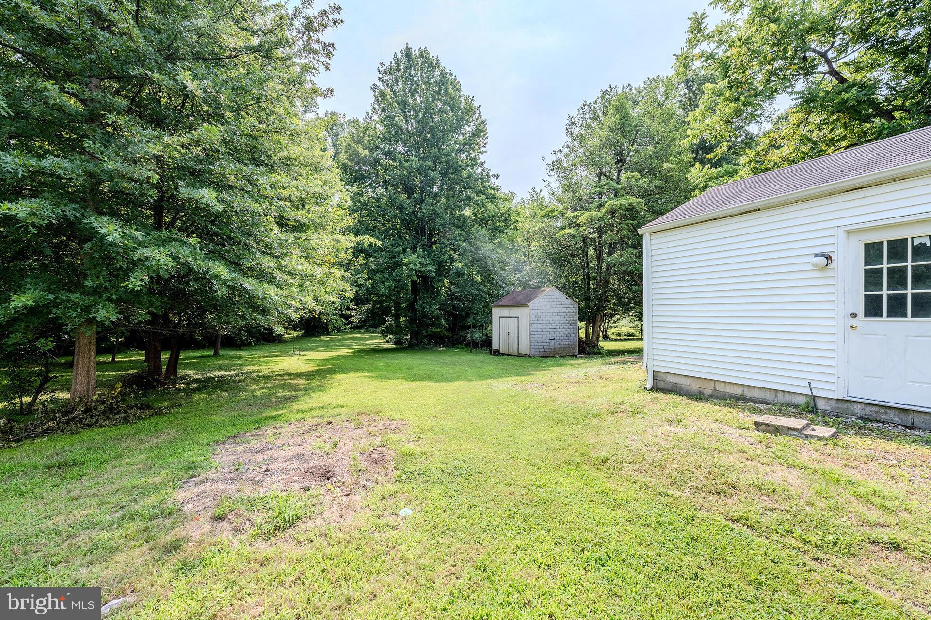 2923 Fairhill Road Fairfax, VA 22031 - Photo 58 of 63 Gallery Image 58