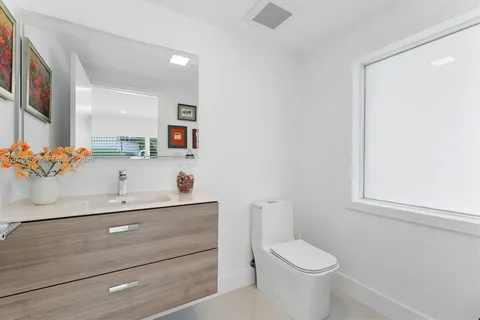 $2,595,000 | 1903 Bay Drive, Pompano Beach, FL 33062