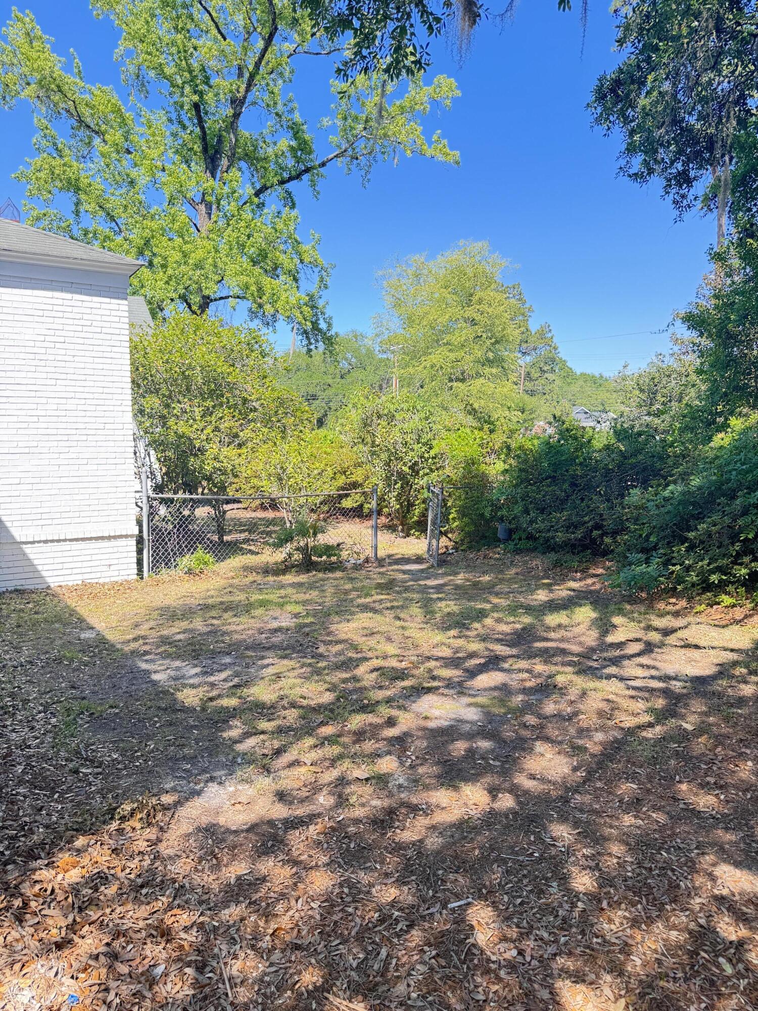 800 Hampton Street Walterboro, SC 29488 - Photo 18 of 136 800 Hampton Street (157)