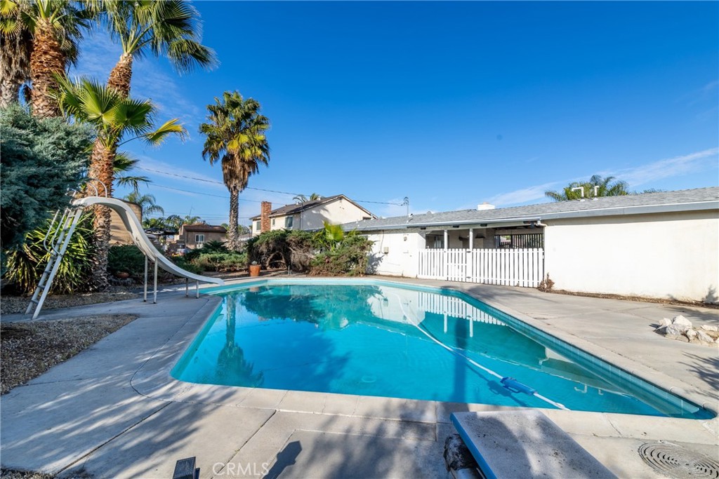 1098 Richards Road Perris, CA 92571 - Photo 3 of 31