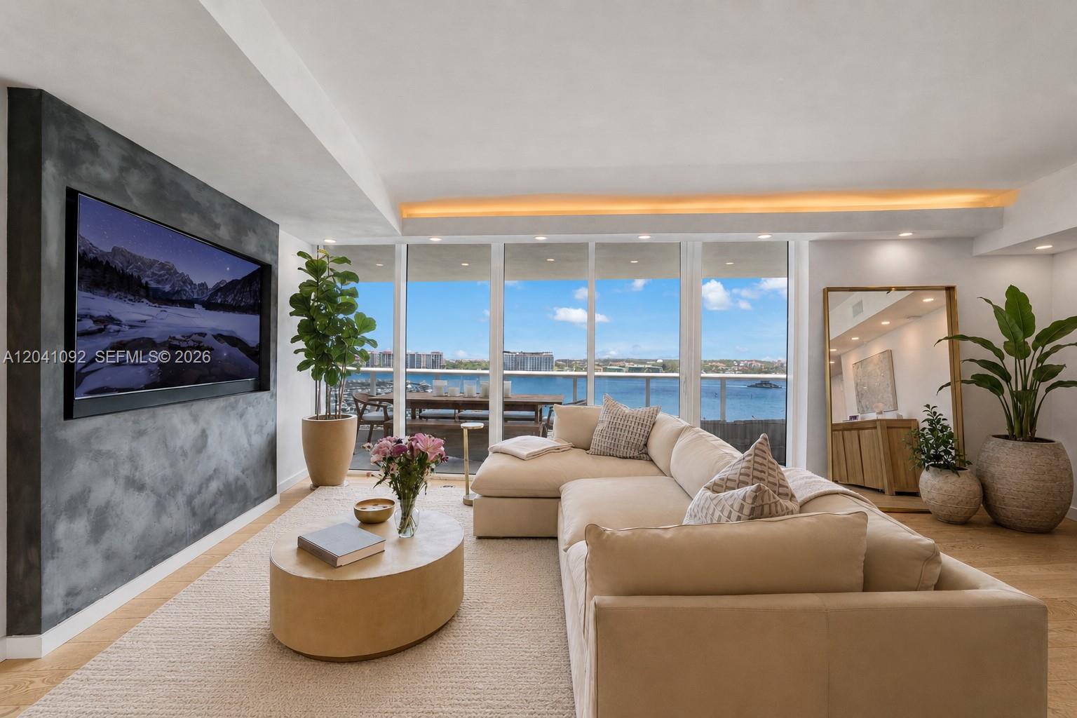 400 Alton Road, Unit 1206 Miami Beach, FL 33139 - Photo 2 of 34