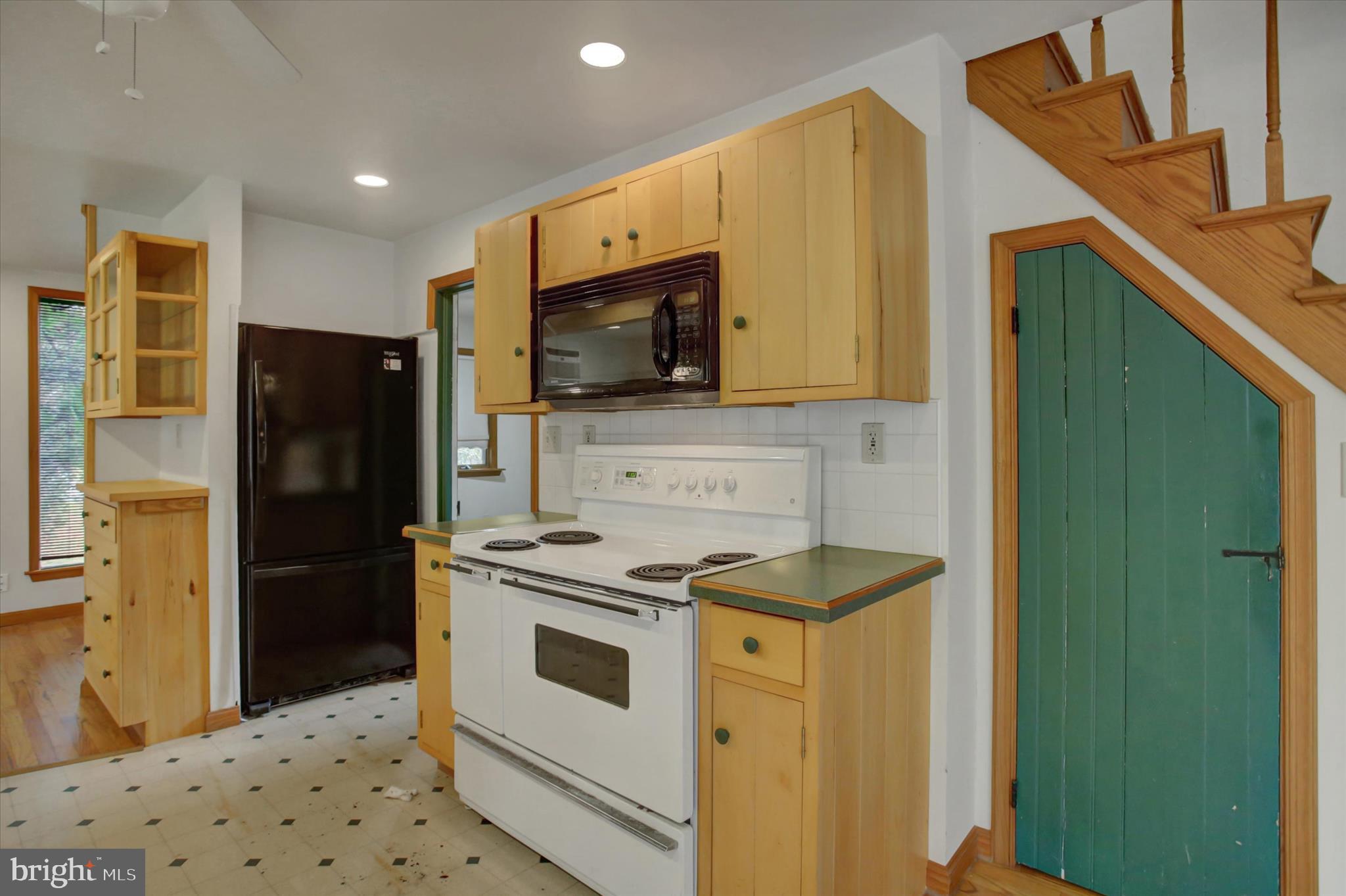 9969 Circle Drive St. Thomas, PA 17252 - Photo 42 of 81 a kitchen with a sink stove and refrigerator