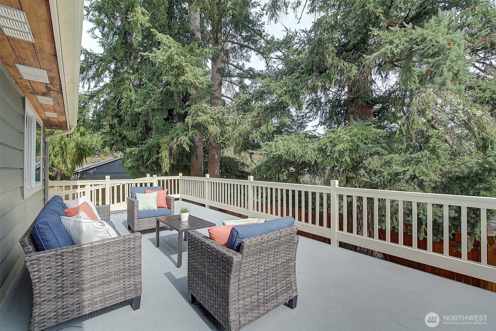 19807 83rd Place West Edmonds, WA 98026 - Photo 13 of 33