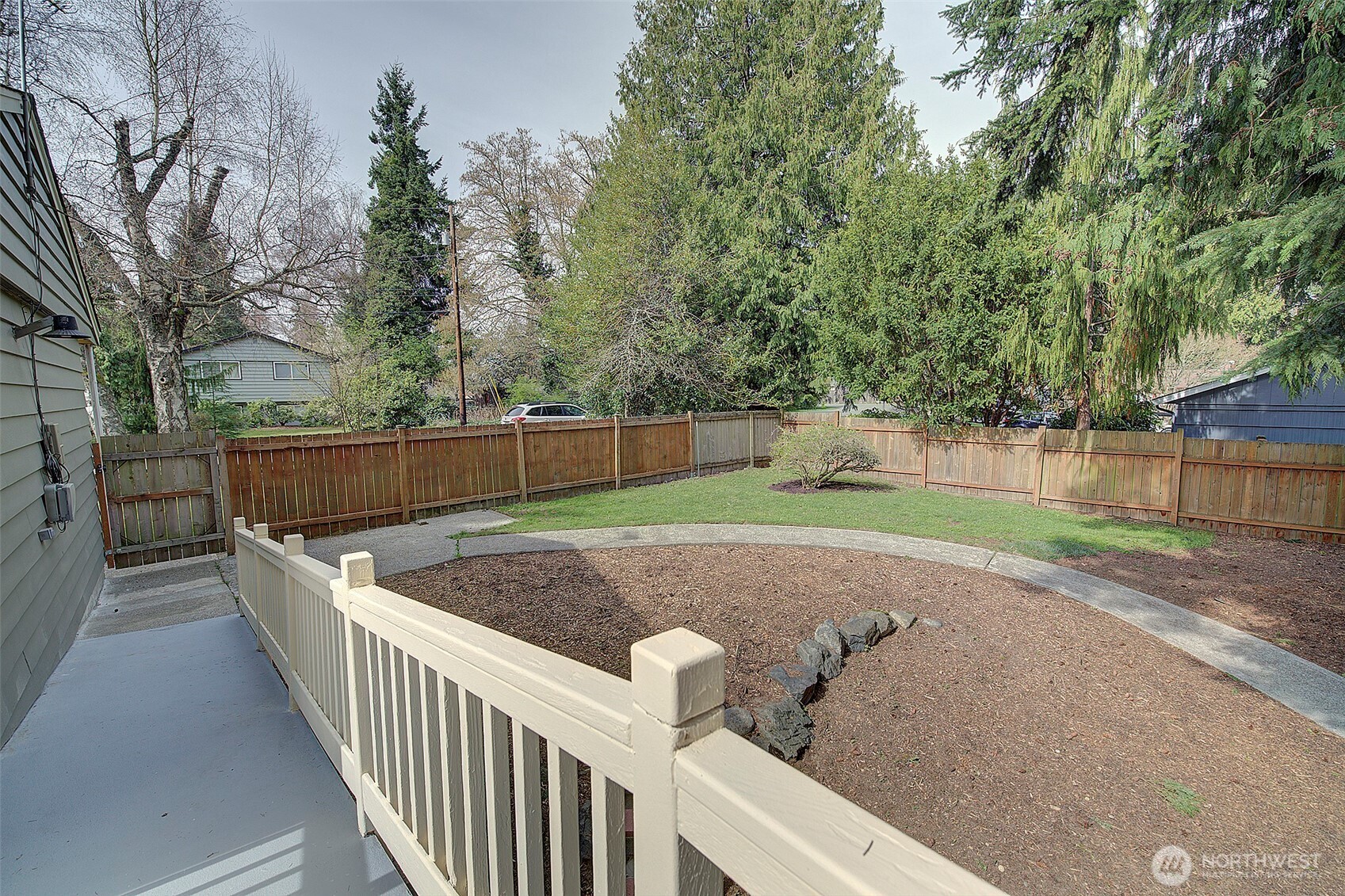 19807 83rd Place West Edmonds, WA 98026 - Photo 28 of 33