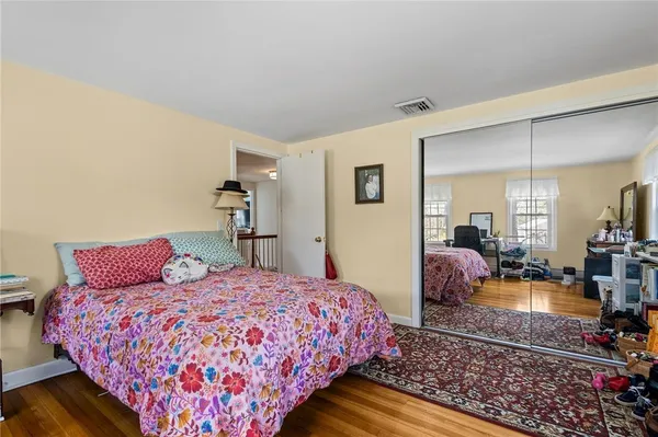$839,900 | 211 Love Lane, Warwick, RI 02886