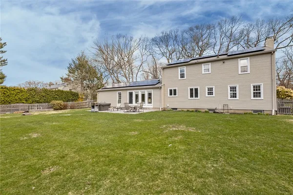 $839,900 | 211 Love Lane, Warwick, RI 02886