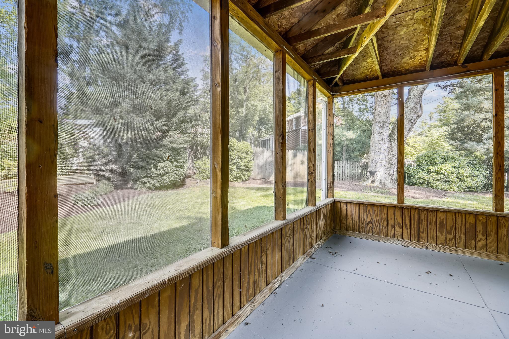 10001 Sidney Road Silver Spring, MD 20901 - Photo 11 of 44