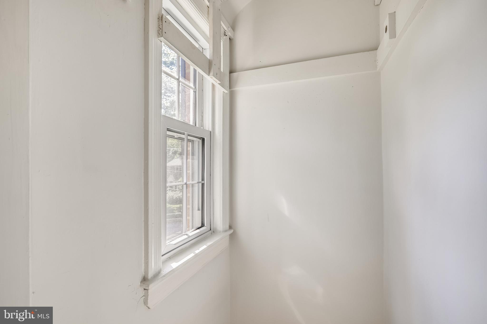 10001 Sidney Road Silver Spring, MD 20901 - Photo 21 of 44
