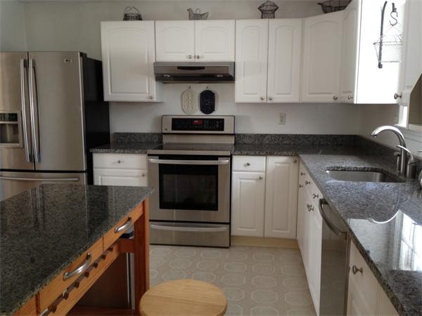 2 Bantry Road Southborough, MA 01772 - Photo 6 of 15 Gallery Image 6