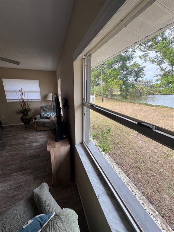 947 Shasta Road Venice, FL 34293 - Photo 33 of 52 a view of balcony with furniture