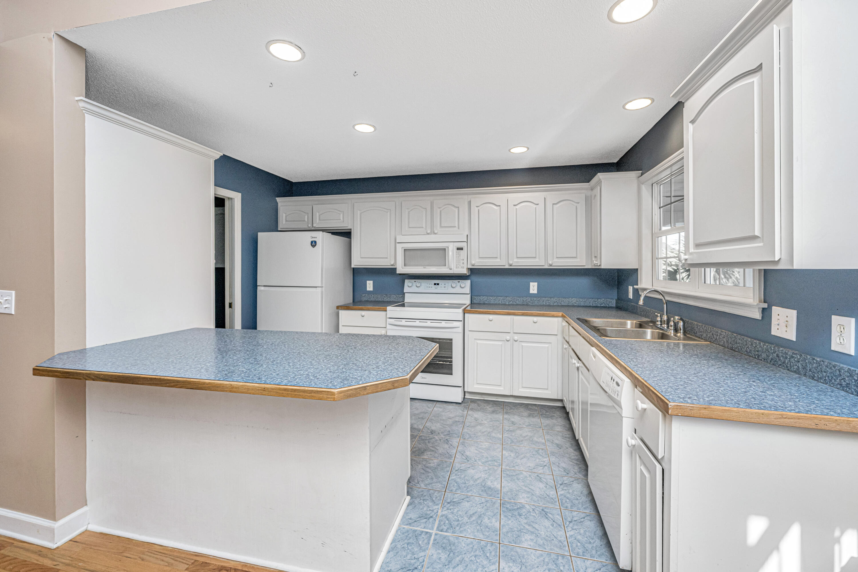 46 Battery Park Road Edisto Beach, SC 29438 - Photo 18 of 45 46BatteryParkRd013