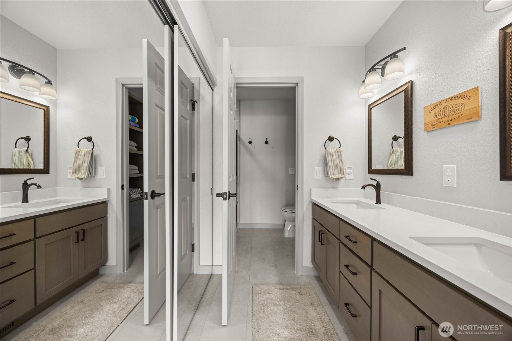 11415 South Lakeshore Road, Unit 7 Chelan, WA 98816 - Photo 13 of 38