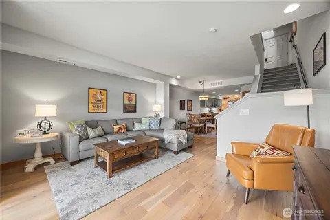 $695,000 | 11415 South Lakeshore Road, Unit 7, Chelan, WA 98816