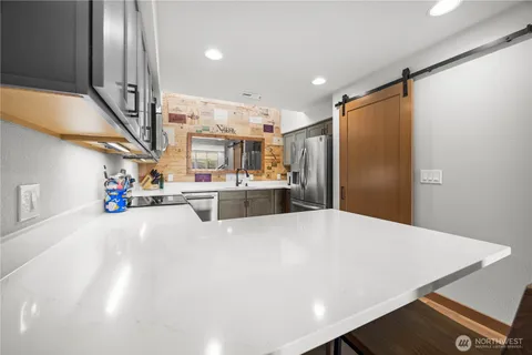 $695,000 | 11415 South Lakeshore Road, Unit 7, Chelan, WA 98816