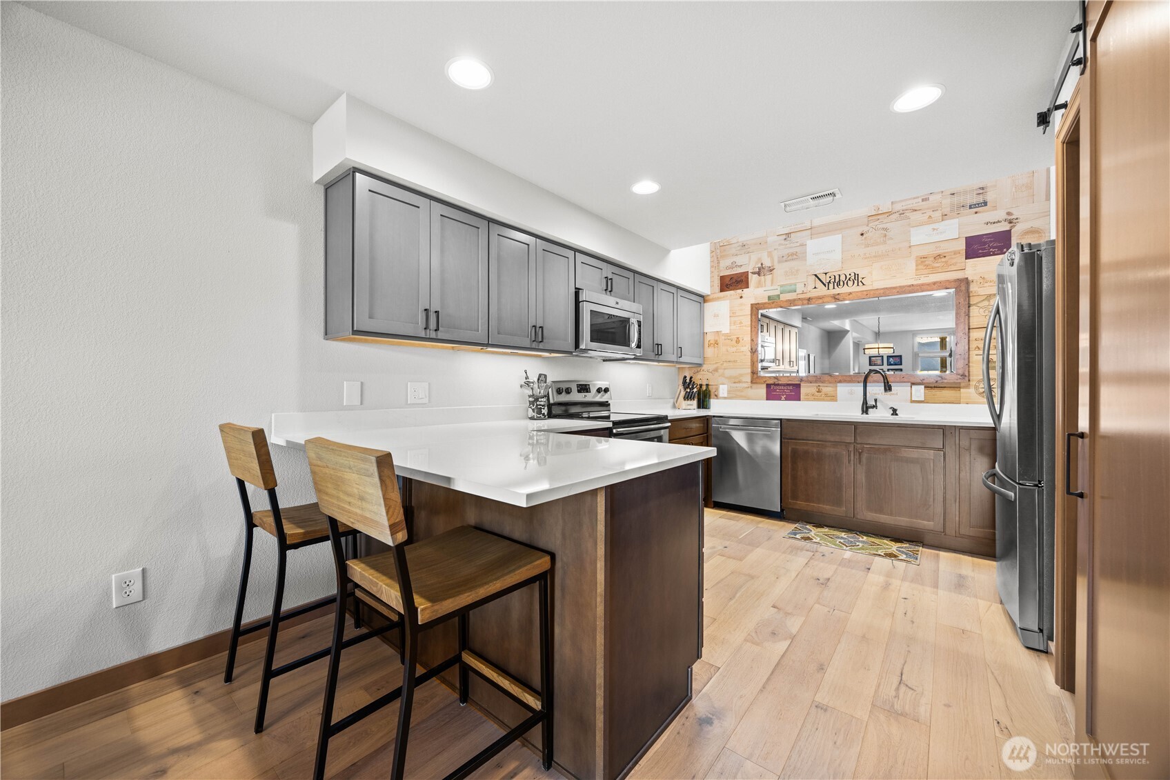 11415 South Lakeshore Road, Unit 7 Chelan, WA 98816 - Photo 23 of 38