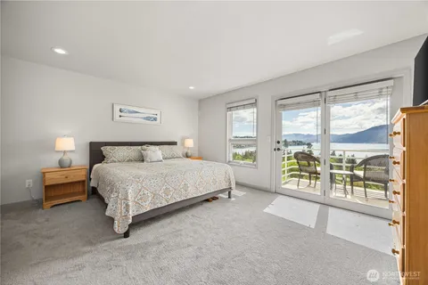 $695,000 | 11415 South Lakeshore Road, Unit 7, Chelan, WA 98816