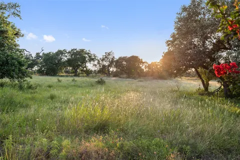$6,999,000 | 418 Cattle Trail Drive, Dripping Springs, TX 78620