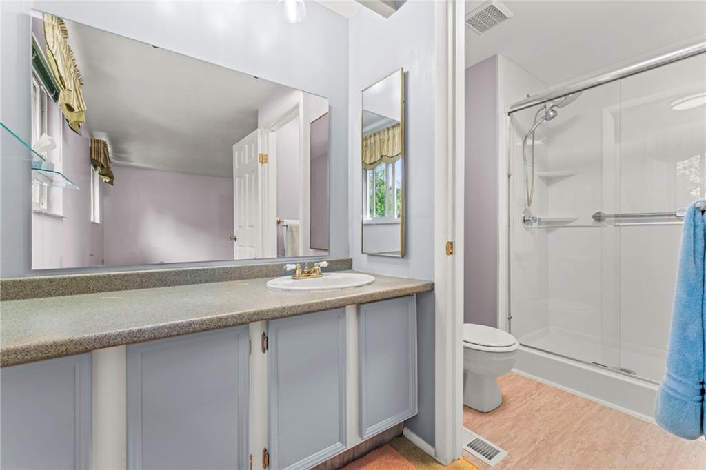2315 Firethorn Road Bridgeville, PA 15017 - Photo 16 of 24 Owners Suite Bathroom 2315 Firethorn Drive