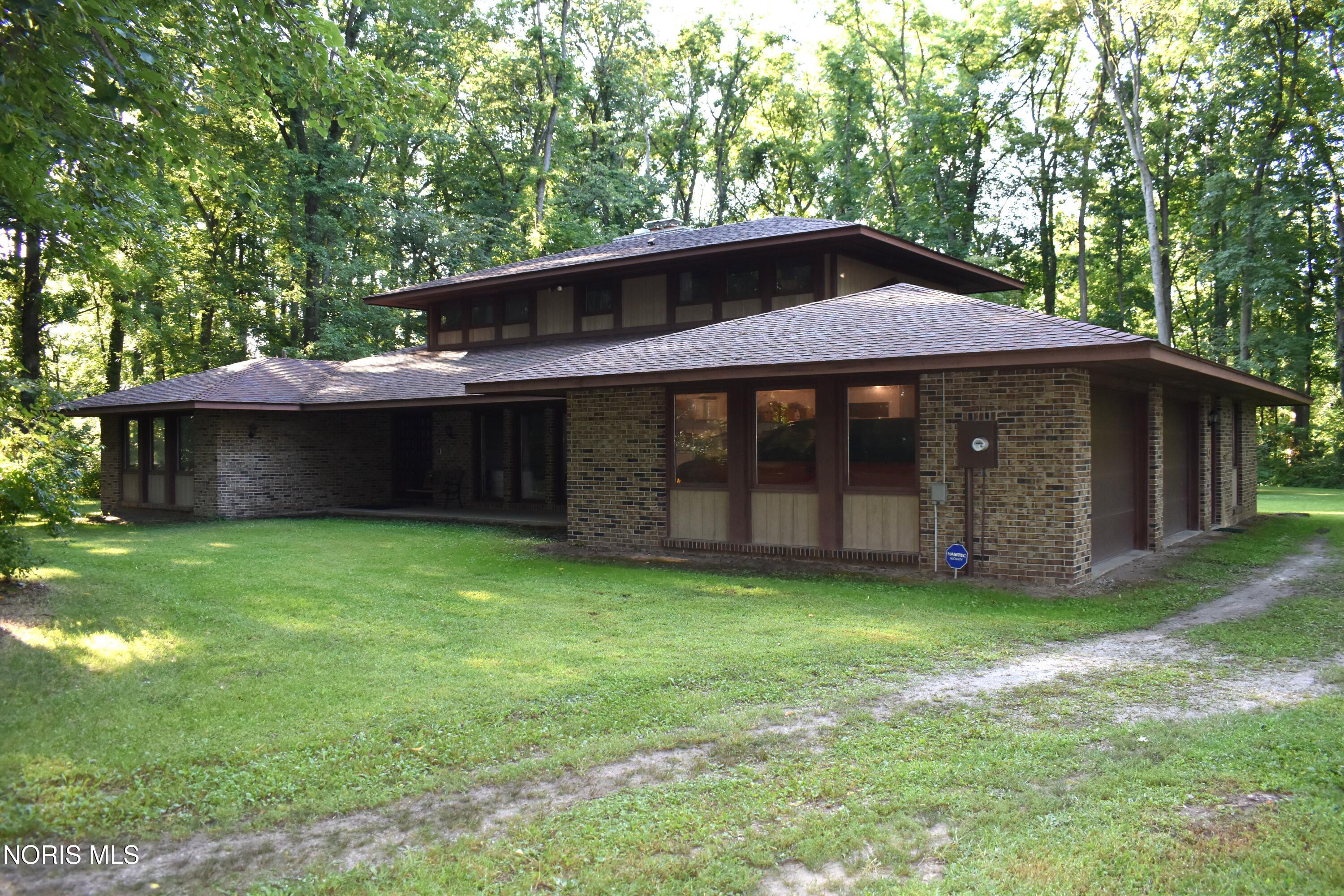 4848 Lose Road Monclova, OH 43542 - Photo 3 of 64 Gallery Image 3