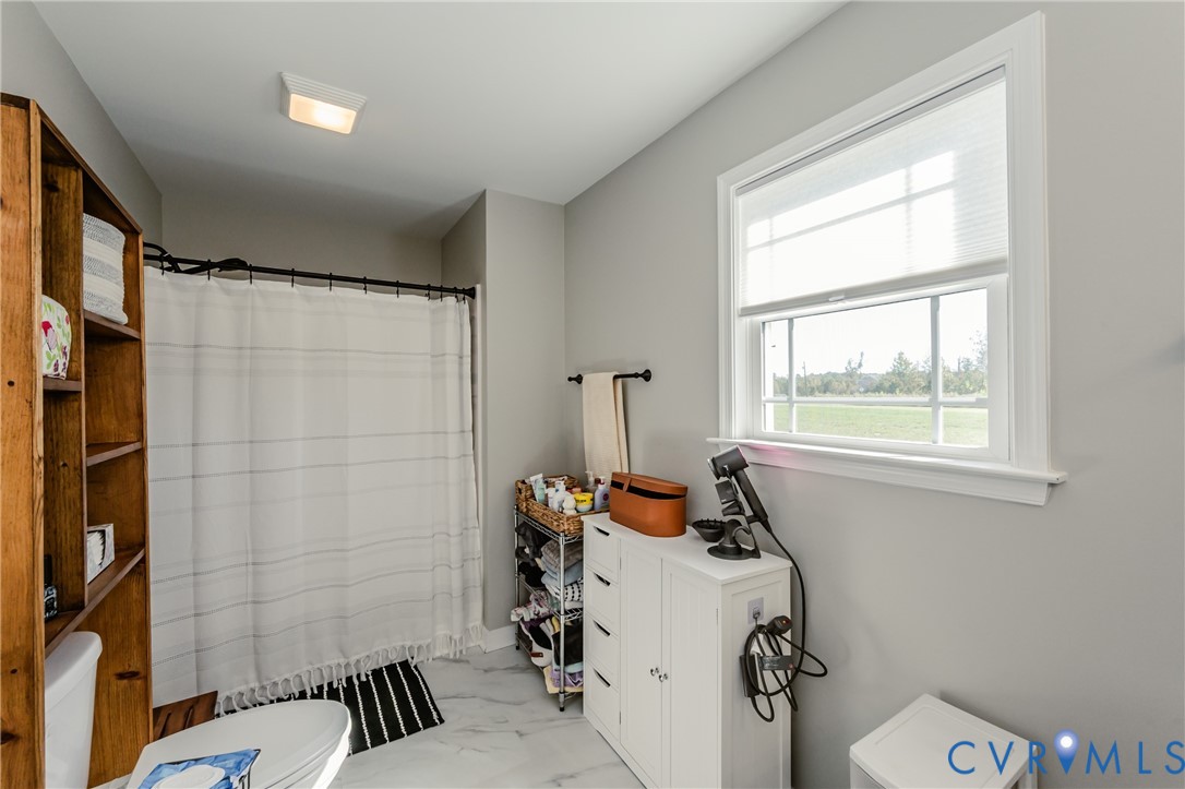8518 Vaughan Road Petersburg, VA 23805 - Photo 31 of 45