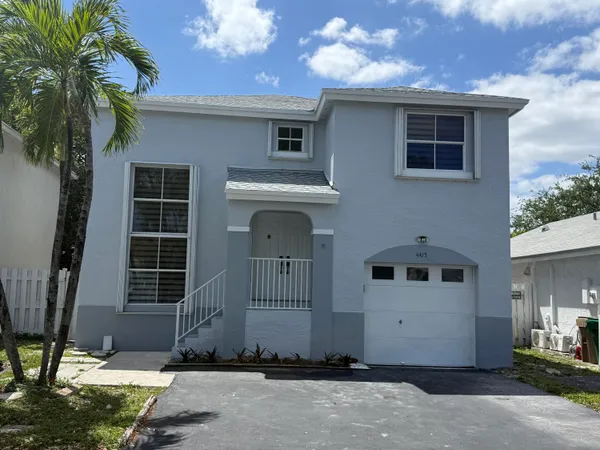 $539,000 | 4415 Southwest 72nd Terrace, Davie, FL 33314