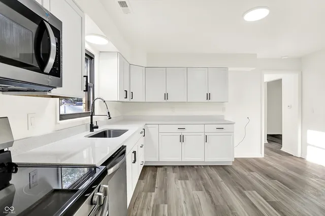 $180,000 | 3509 North Lanewood Drive, Muncie, IN 47304