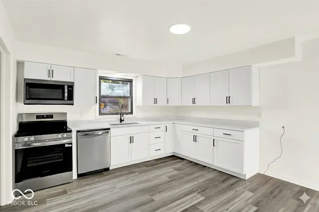 $180,000 | 3509 North Lanewood Drive, Muncie, IN 47304