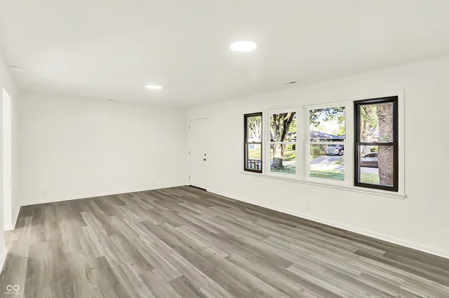 $180,000 | 3509 North Lanewood Drive, Muncie, IN 47304