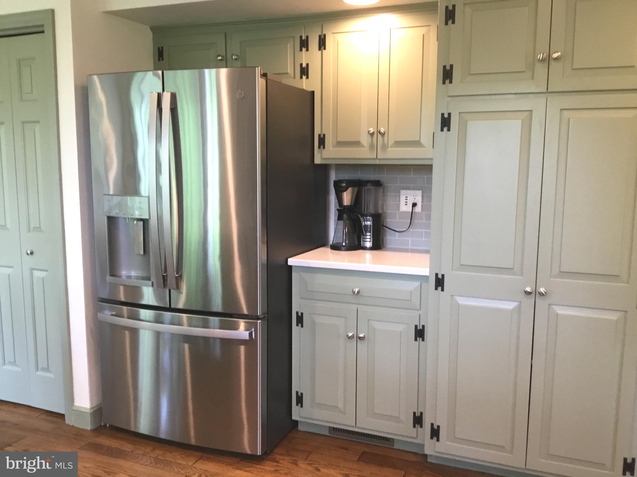 19607 Spring Creek Road Hagerstown, MD 21742 - Photo 15 of 54 RE-designed kitchen