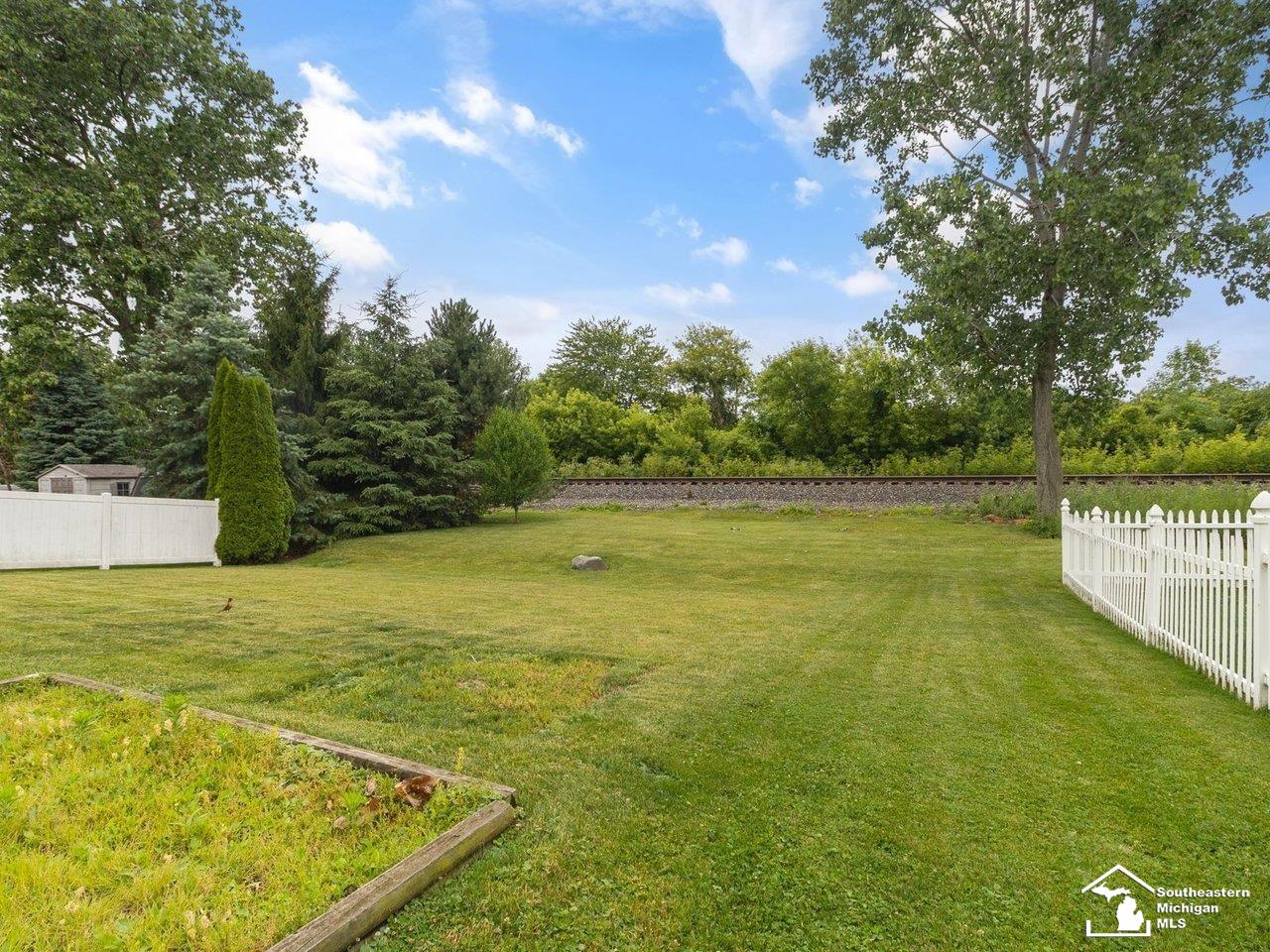 4031 Stone Post Road Newport, MI 48166 - Photo 23 of 27