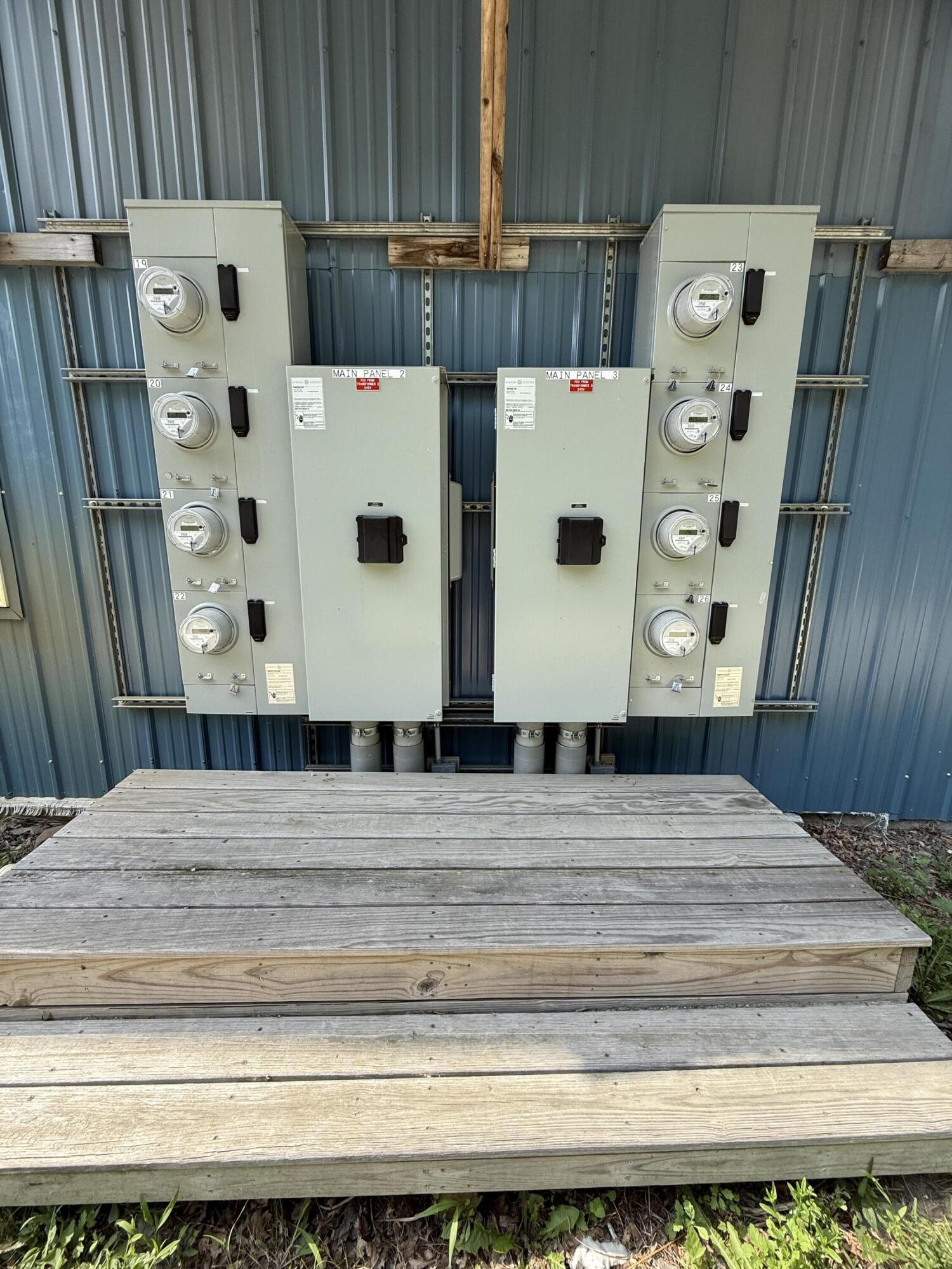 1491 North North Main Street Winterport, ME 04496 - Photo 3 of 7 IMG_1100