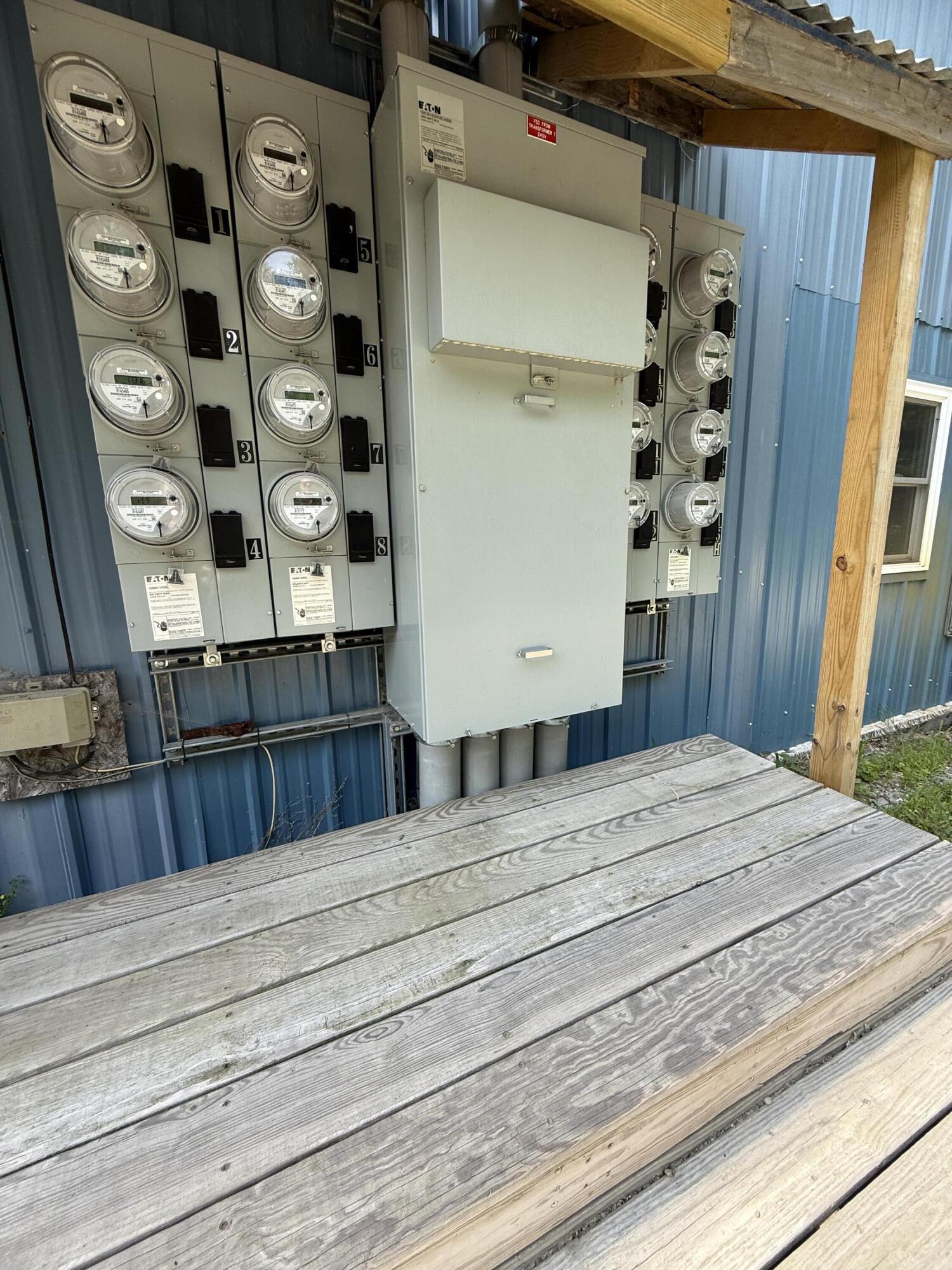 1491 North North Main Street Winterport, ME 04496 - Photo 4 of 7 IMG_1101