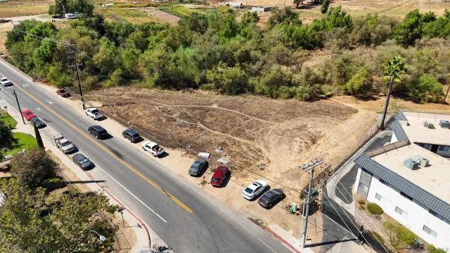 $299,999 | Montecito Road, Unit 1, Ramona, CA 92065