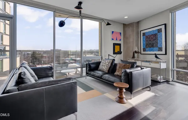$525,000 | 601 West Rosemary Street, Unit 514, Chapel Hill, NC 27516