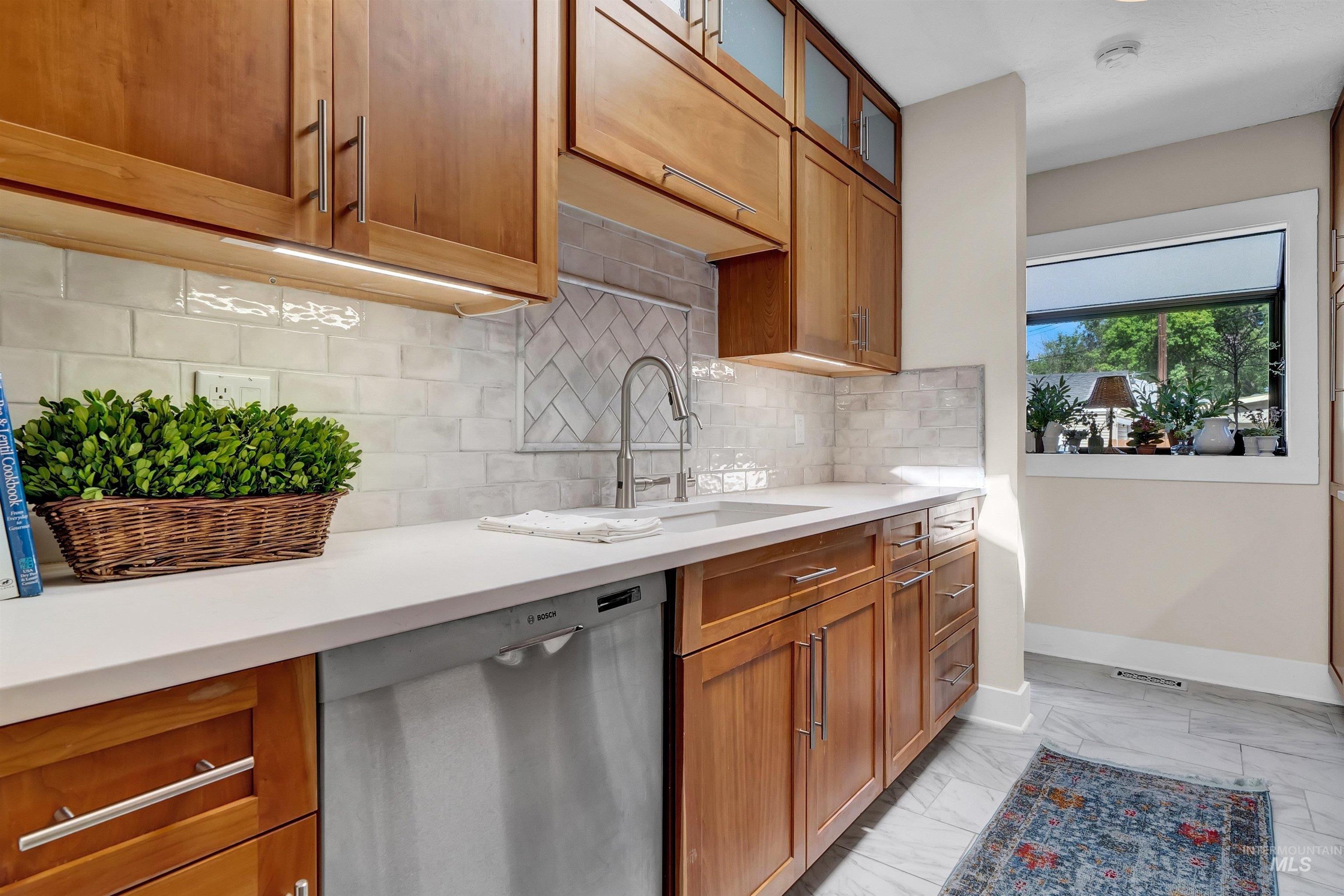 706 West Union Street Boise, ID 83702 - Photo 4 of 50