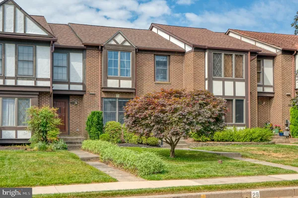 $2,750 | 27 Faraday Drive, Lutherville-Timonium, MD 21093