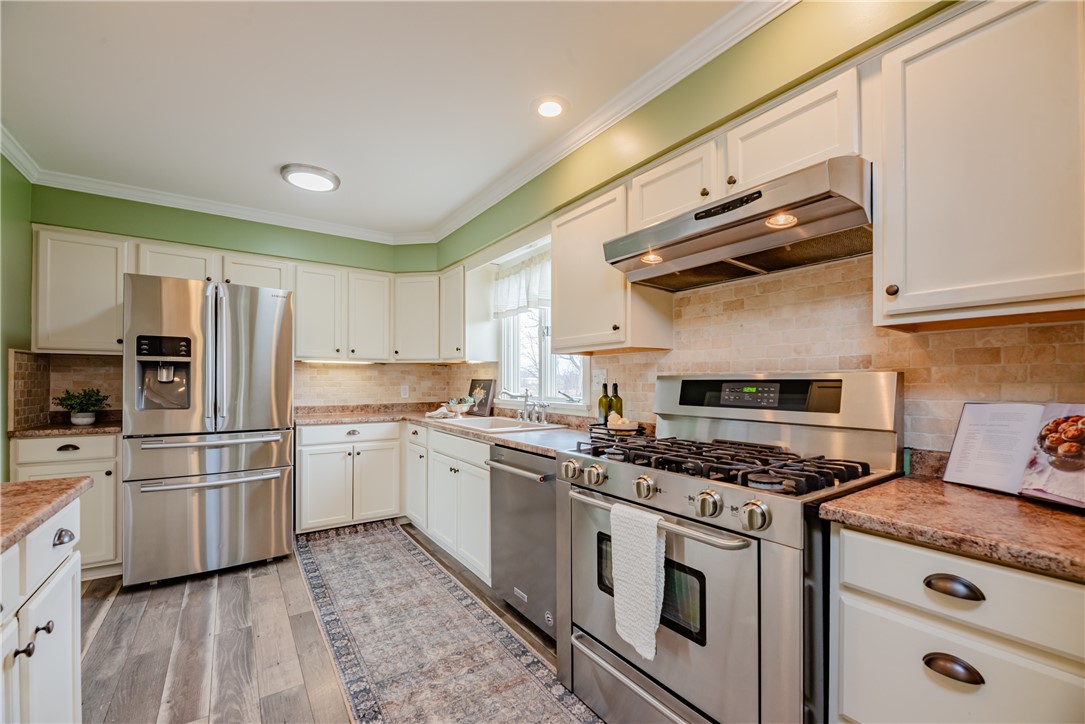 896 Plank Road Penfield, NY 14526 - Photo 13 of 50