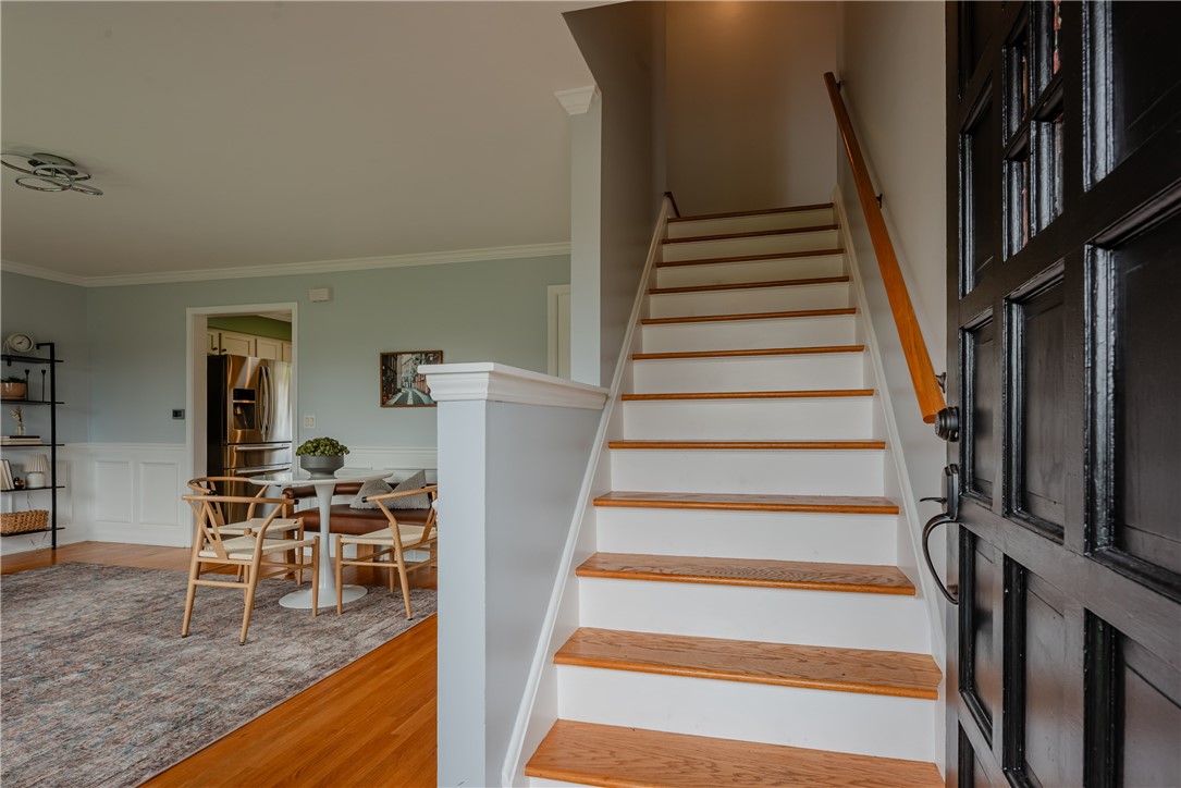 896 Plank Road Penfield, NY 14526 - Photo 3 of 50